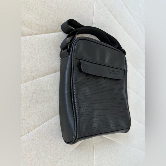 | NWOT | Buffalo | David Bitton | Shoulder / Crossbody Messenger Bag - Picture 2 of 13